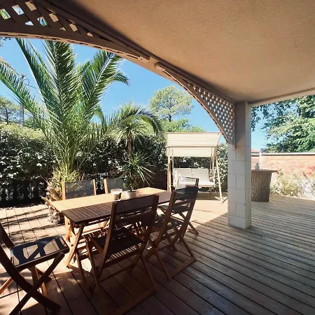- 6 Pers. Terrasse * לנטון